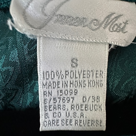 Emerald Green Satin Button-Up Night Shirt Size Sm Lightweight Silky Loungewear - Picture 5 of 5